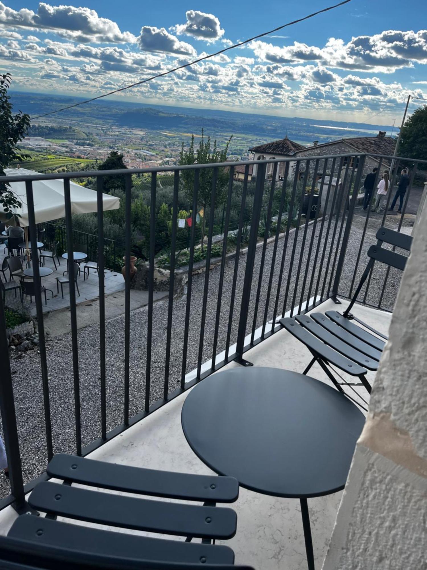 Casa Vacanze Conca D Oro Сант'Амброджо-ді-Вальполічелла Екстер'єр фото